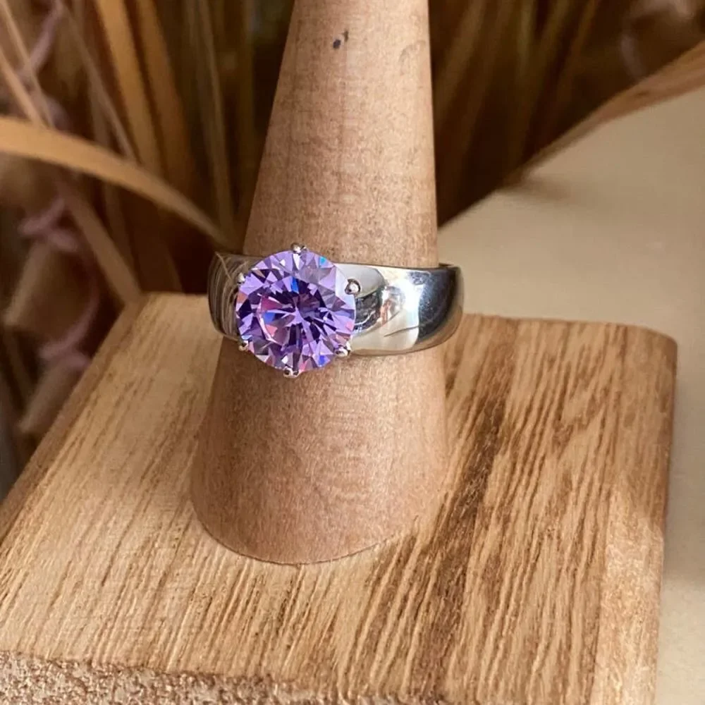 High polished Stainless Steel  Ring with Amethyst AAA Grade CZ Size 9